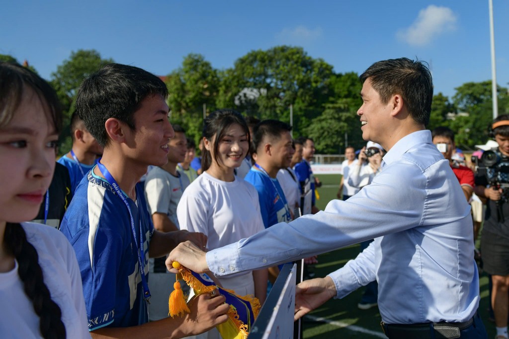 Sôi nổi Giải Bóng đá công nhân, viên chức Việt Nam 2025