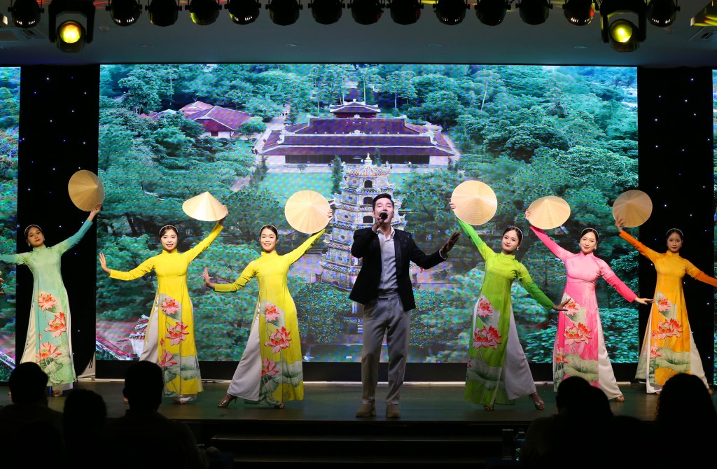 Phát động Chương trình Bảng xếp hạng “Khách sạn tiêu biểu không thuốc lá” Phát động Chương trình Bảng xếp hạng “Khách sạn tiêu biểu không thuốc lá”