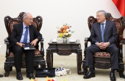 Phó Thủ tướng Thường trực Chính phủ Nguyễn Hòa Bình tiếp Chủ tịch Tổ chức Hỗ trợ đại học thế giới Đức