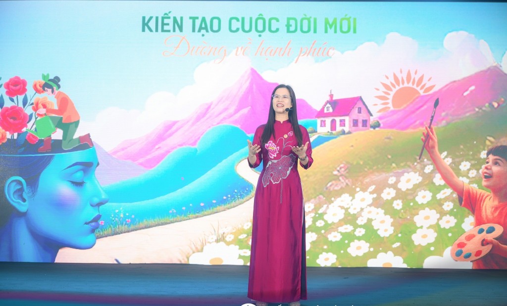 Gần 1.000 phụ huynh hội tụ để tìm lại chính mình và kết nối cùng con