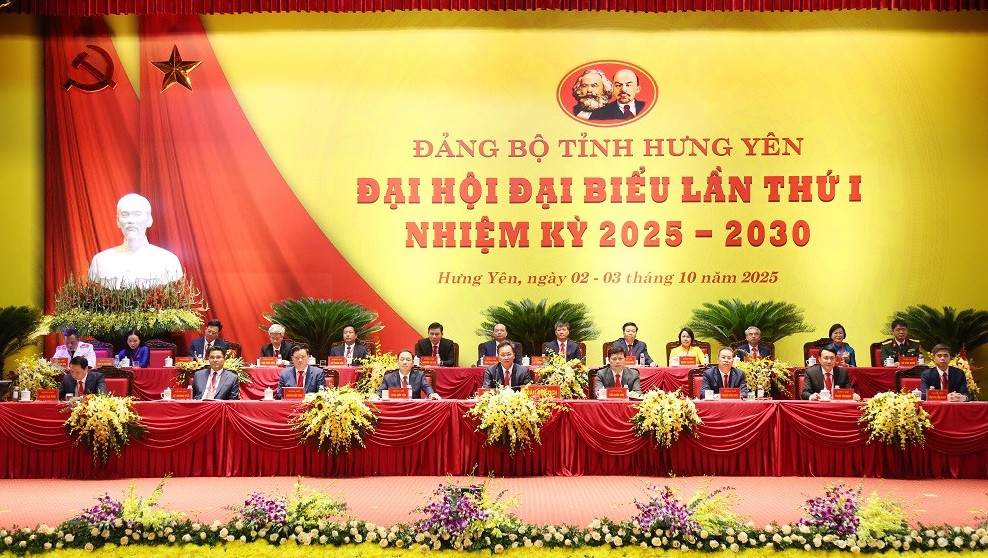  Đoàn Chủ tịch điều hành Đại hội. Ảnh: Trung tâm báo chí đại hội