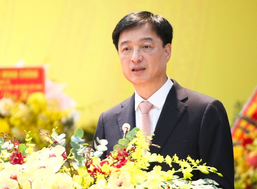 Chủ nhiệm Ủy ban Kiểm tra Trung ương Nguyễn Duy Ngọc phát biểu tại Đại hội Đảng bộ tỉnh Hưng Yên sáng 3/10.