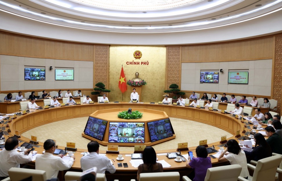Cố gắng để việc tuân thủ pháp luật trở thành tự thân