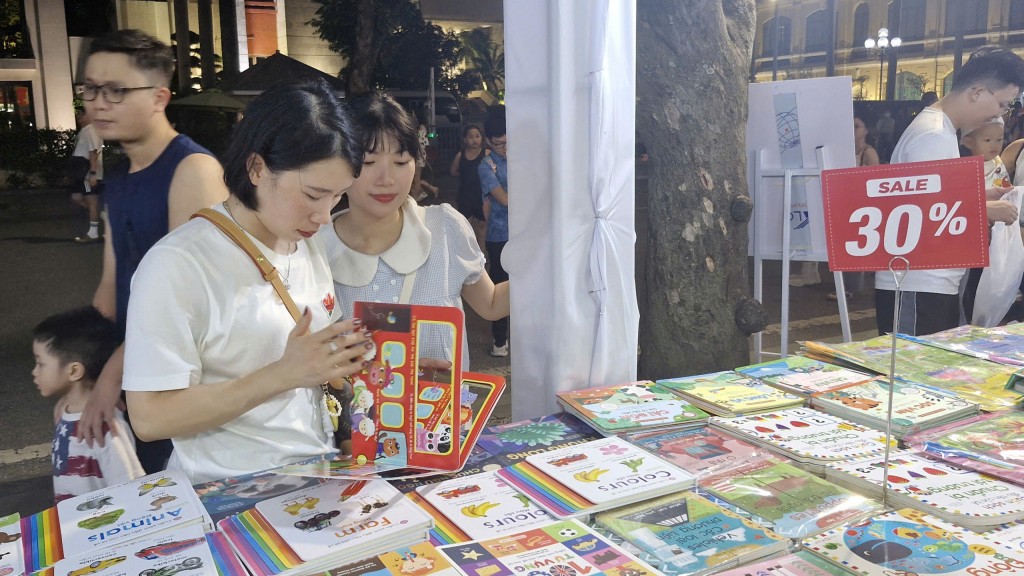 Khơi dậy khát vọng tri thức, khẳng định vị thế thành phố sáng tạo Khơi dậy khát vọng tri thức, khẳng định vị thế thành phố sáng tạo