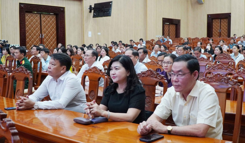 Đại biểu dự hội nghị (ảnh: Thu Oanh/AG)