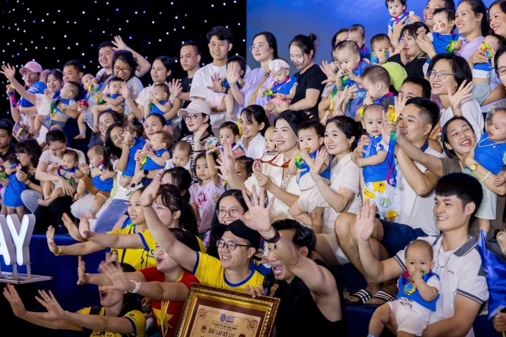 Festival Mẹ bầu & Em bé 2025 - lan toả tinh thần nuôi con khoa học