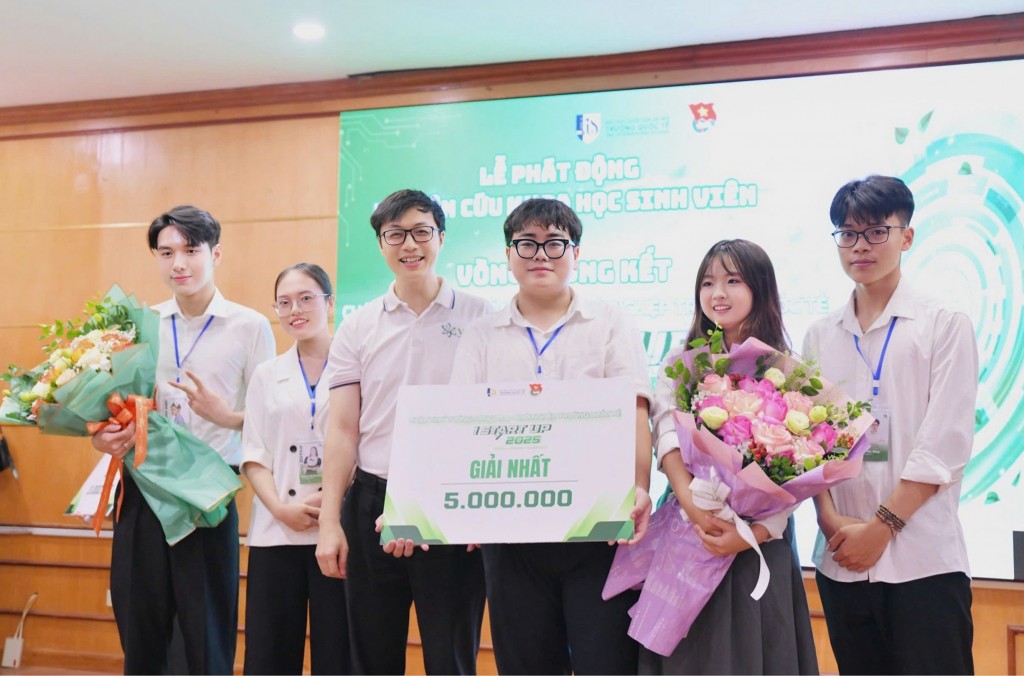 giành giải Quán quân Cuộc thi “Ý tưởng sáng tạo - khởi nghiệp Istartup 2025