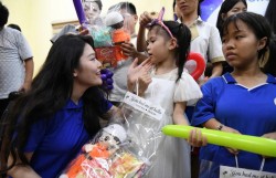 Thiếu nhi phường Đống Đa đón Tết Trung thu đầm ấm