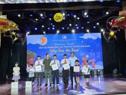 Trung thu đầy ắp yêu thương của thiếu nhi Thủ đô