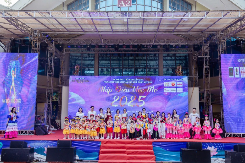 Chương trình thu hút đông đảo các em thiếu nhi tham gia