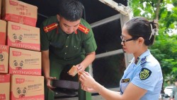 Thu giữ hàng nghìn bánh Trung thu không có nguồn gốc xuất xứ