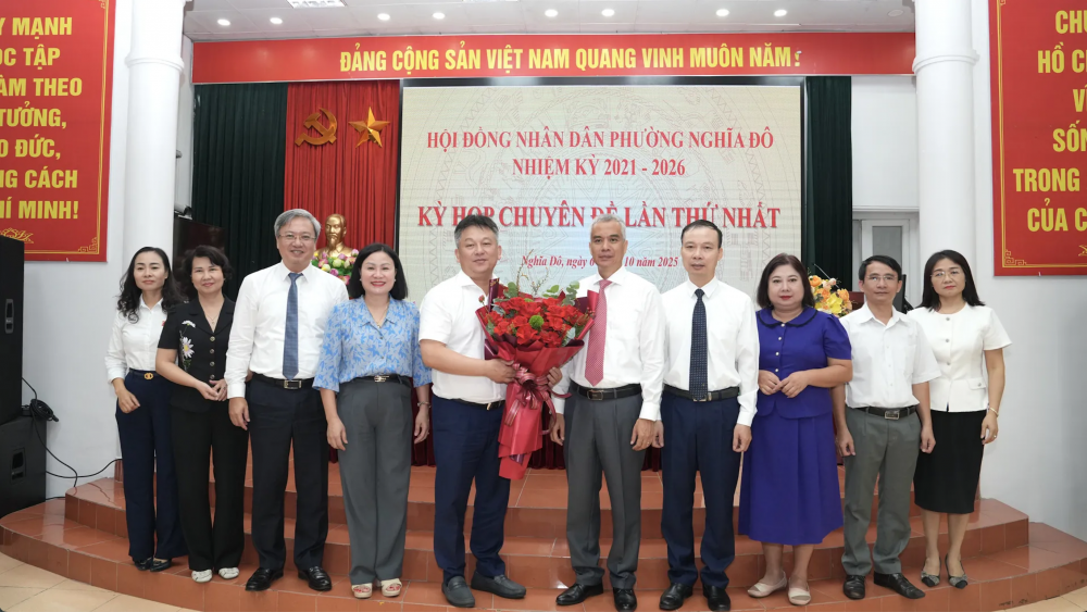 Ông Đỗ Việt Hưng được bầu giữ chức Chủ tịch UBND phường Nghĩa Đô