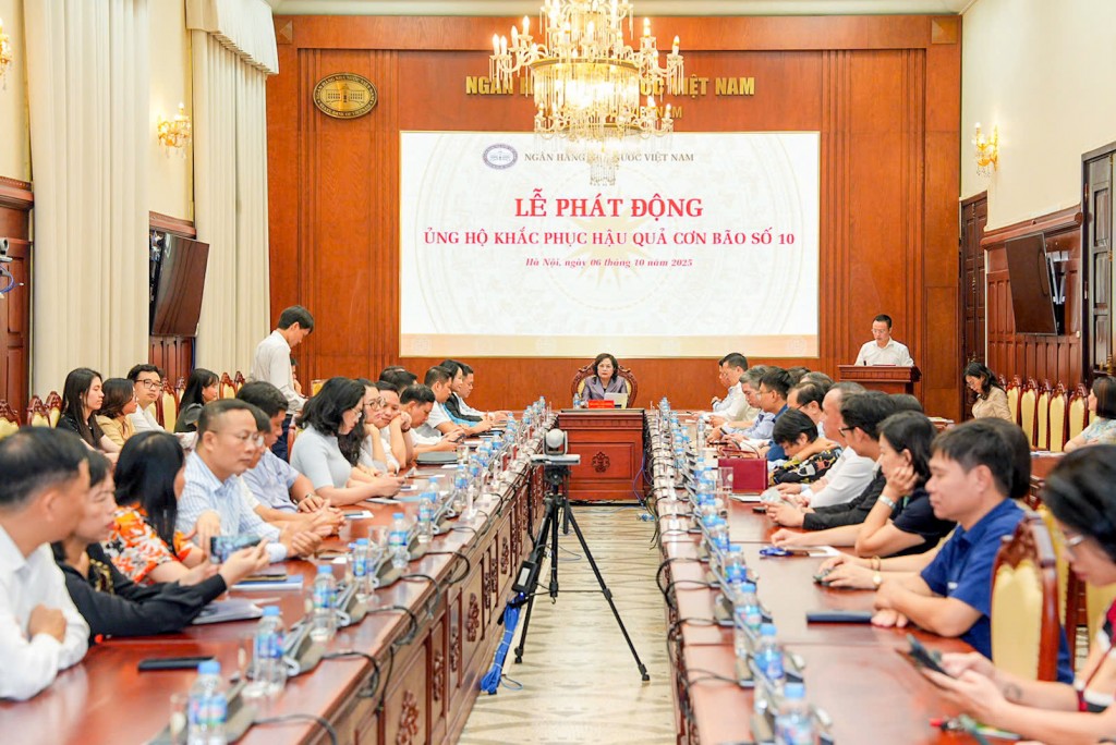 Ngân hàng Nhà nước phát động ủng hộ đồng bào khắc phục thiệt hại sau bão số 10