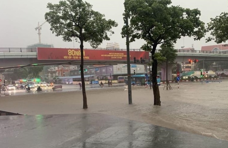 Khu vực Lotte Liễu Giai.