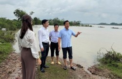 Triển khai ngay biện pháp cấp bách chống lũ, chủ động sơ tán dân