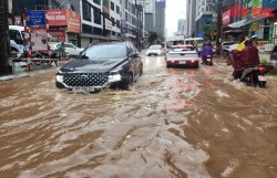 Thời tiết 8/10: Hà Nội tiếp tục mưa