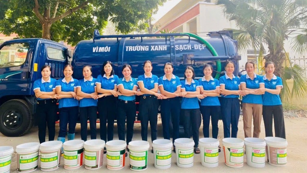 Thu gom chất thải trong chăn nuôi bò, hướng tới giảm phát thải mê-tan