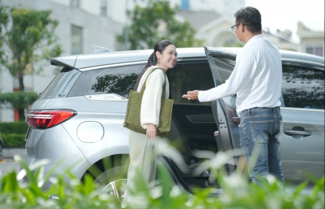 Grab thử nghiệm dịch vụ GrabCar Xe Điện