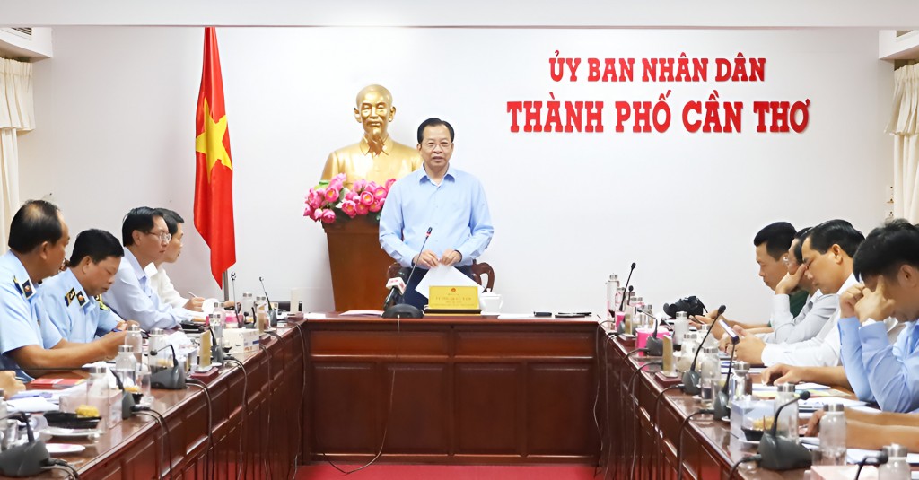Vương Quốc Nam, Phó Chủ tịch UBND TP Cần Thơ, phát biểu kết luận tại hội nghị.
