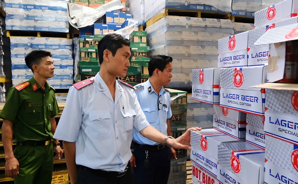 ần Thơ quyết liệt đấu tranh chống buôn lậu, hàng giả dịp cuối năm