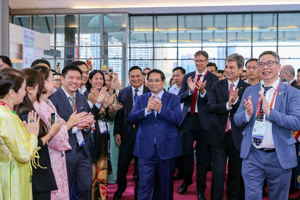 Thủ tướng Phạm Minh Chính tại Đại hội Thế giới Liên đoàn quốc tế Các hiệp hội Giao nhận và Vận tải (FIATA World Congress 2025) - Ảnh: VGP/Nhật Bắc