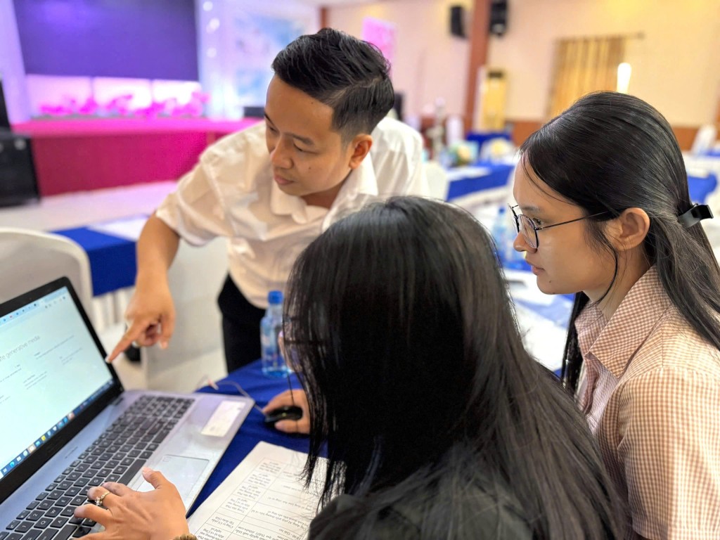 Ứng dụng AI thúc đẩy thương hiệu và phát triển kinh doanh trên nền tảng số