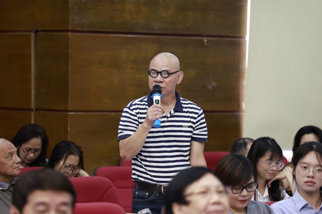 Nhà văn Phạm Ngọc Tiến