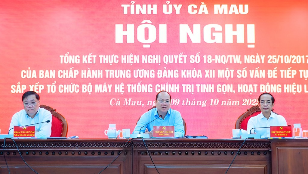 Tinh gọn tổ chức bộ máy, Cà Mau nâng cao hiệu lực hoạt động