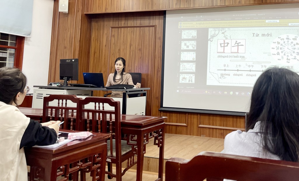 Sau bão, học sinh, sinh viên Thủ đô ổn định học tập tại trường