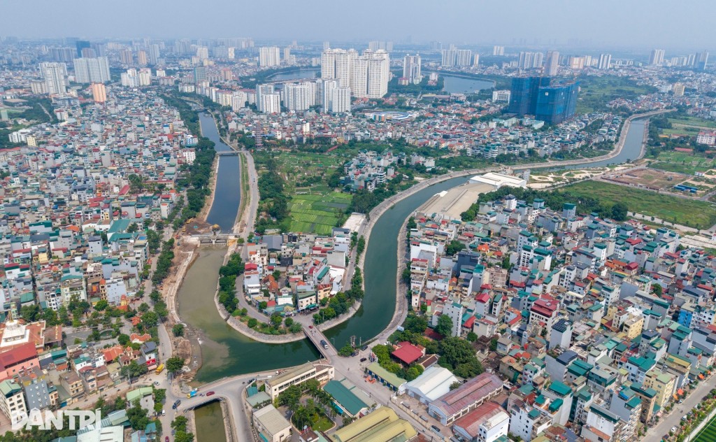 Dòng sông Tô Lịch đang dần hồi sinh