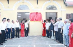 Thành quả của ý Đảng, lòng dân