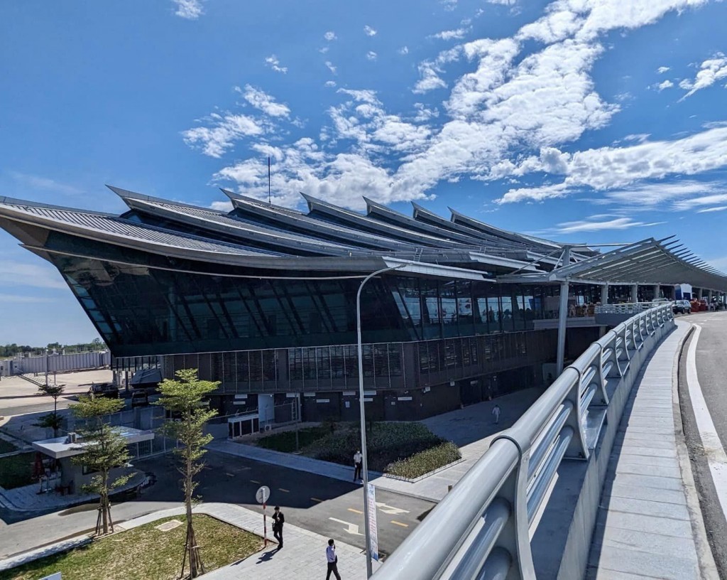 Đầu tư phát triển Cảng Hàng không quốc tế Phú Bài