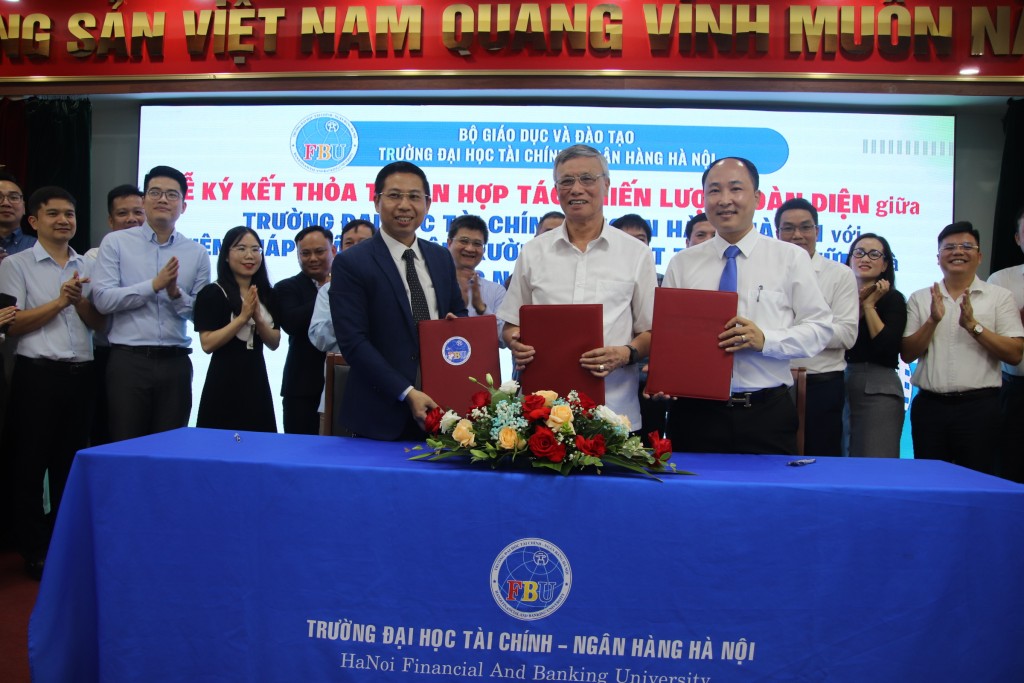 FBU mở rộng hợp tác hướng tới phát triển bền vững FBU mở rộng hợp tác hướng tới phát triển bền vững