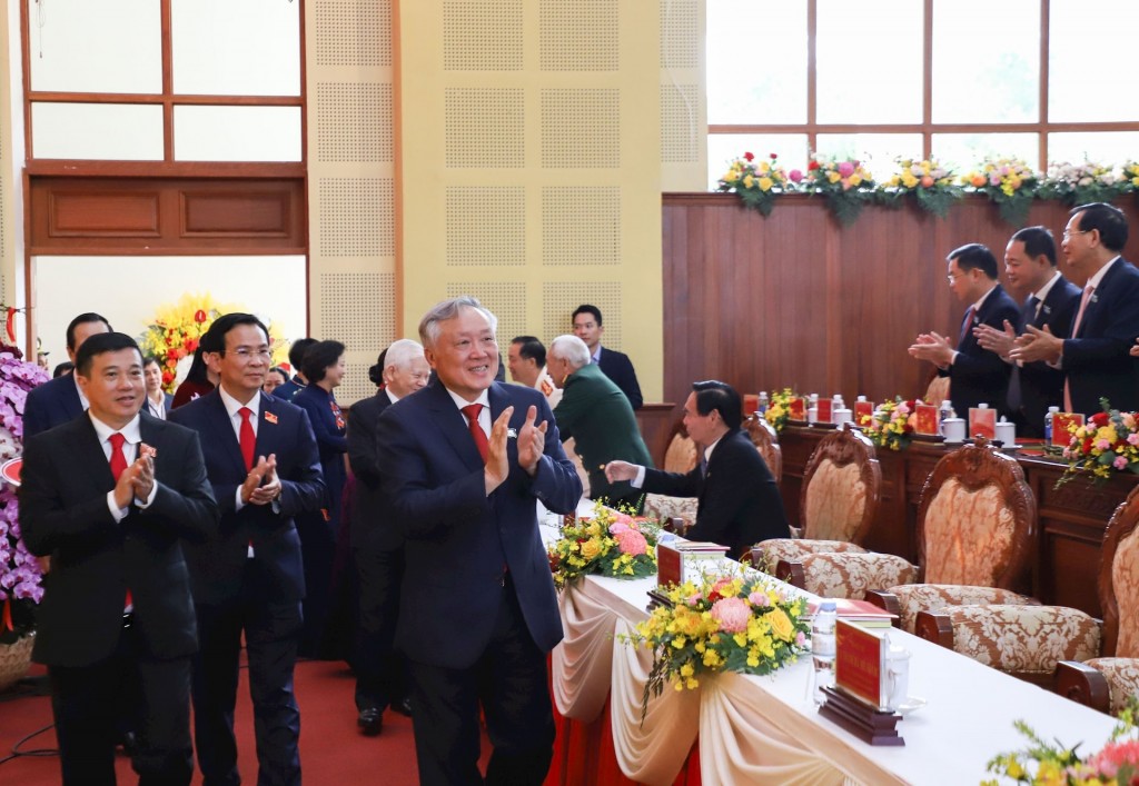 Phó Thủ tướng Thường trực Chính phủ Nguyễn Hòa Bình tham dự Đại hội Phó Thủ tướng Thường trực Chính phủ Nguyễn Hòa Bình tham dự Đại hội