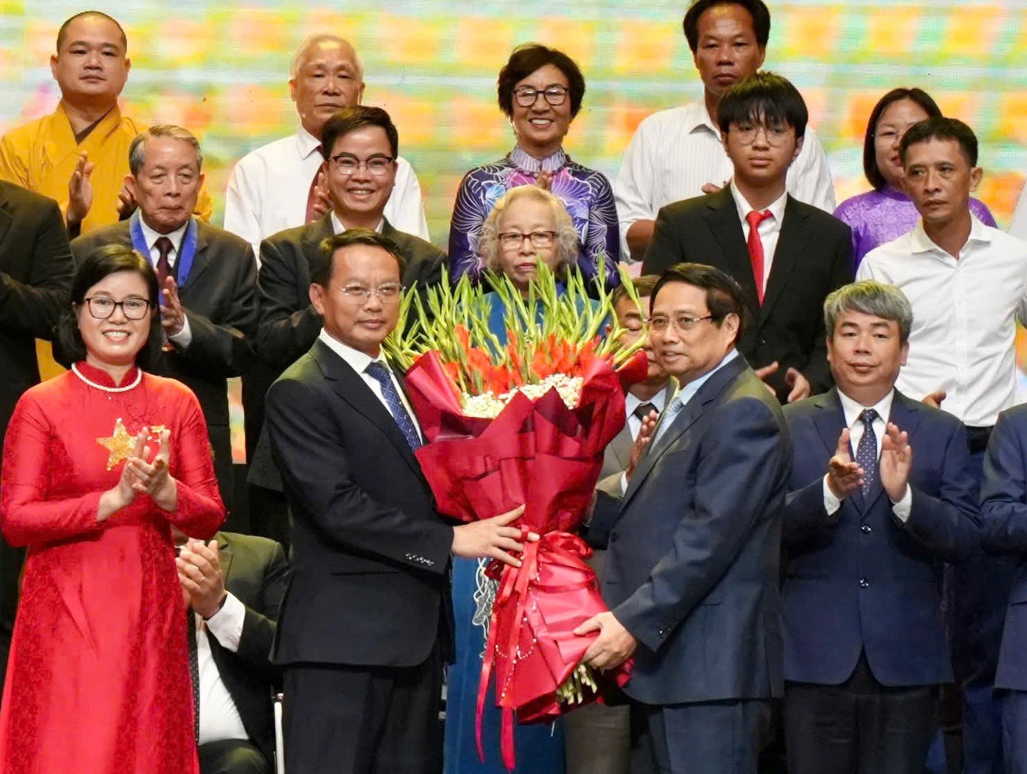 Thi đua xây dựng Thủ đô văn hiến, văn minh, hiện đại, hạnh phúc