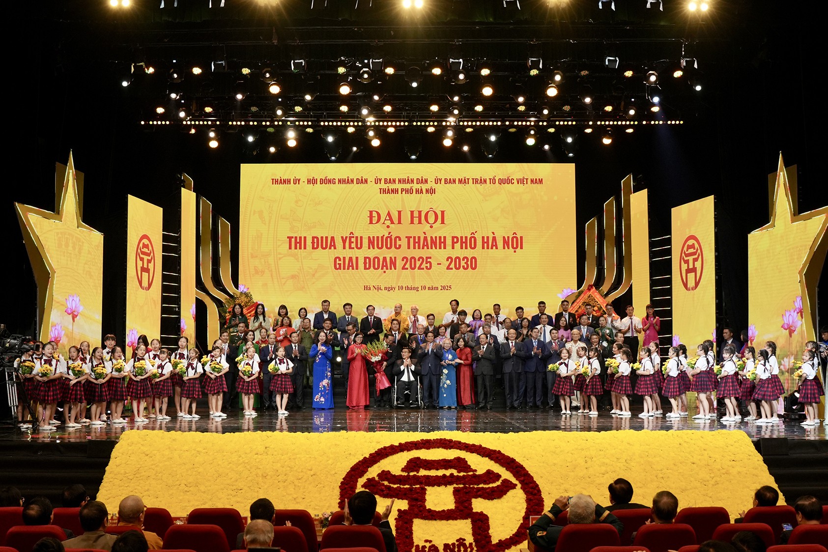 Phát huy truyền thống Thủ đô anh hùng