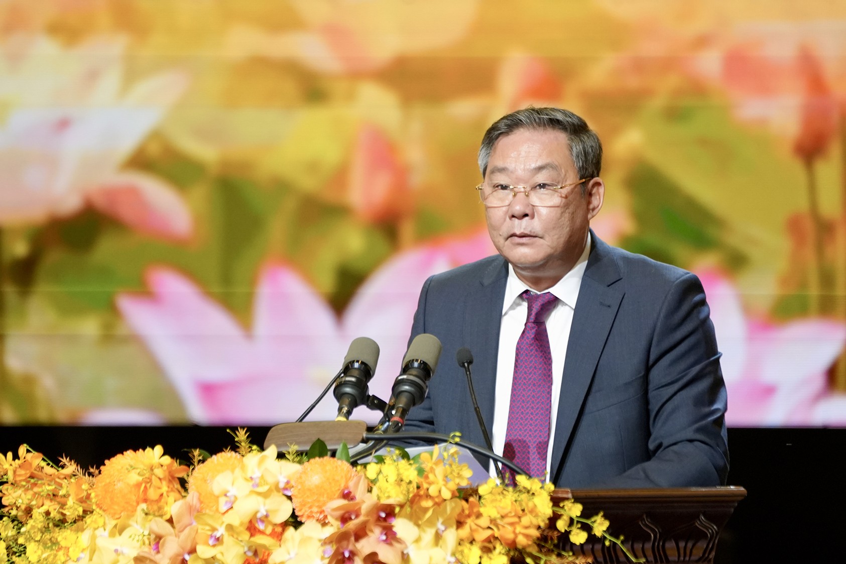 Ủy viên Ban Thường vụ Thành ủy, Phó Chủ tịch Thường trực UBND TP, Phó Chủ tịch Hội đồng Thi đua - Khen thưởng TP Hà Nội Lê Hồng Sơn - Phó Trưởng ban Thường trực Ban tổ chức Đại hội Thi đua yêu nước TP khai mạc Đại hội