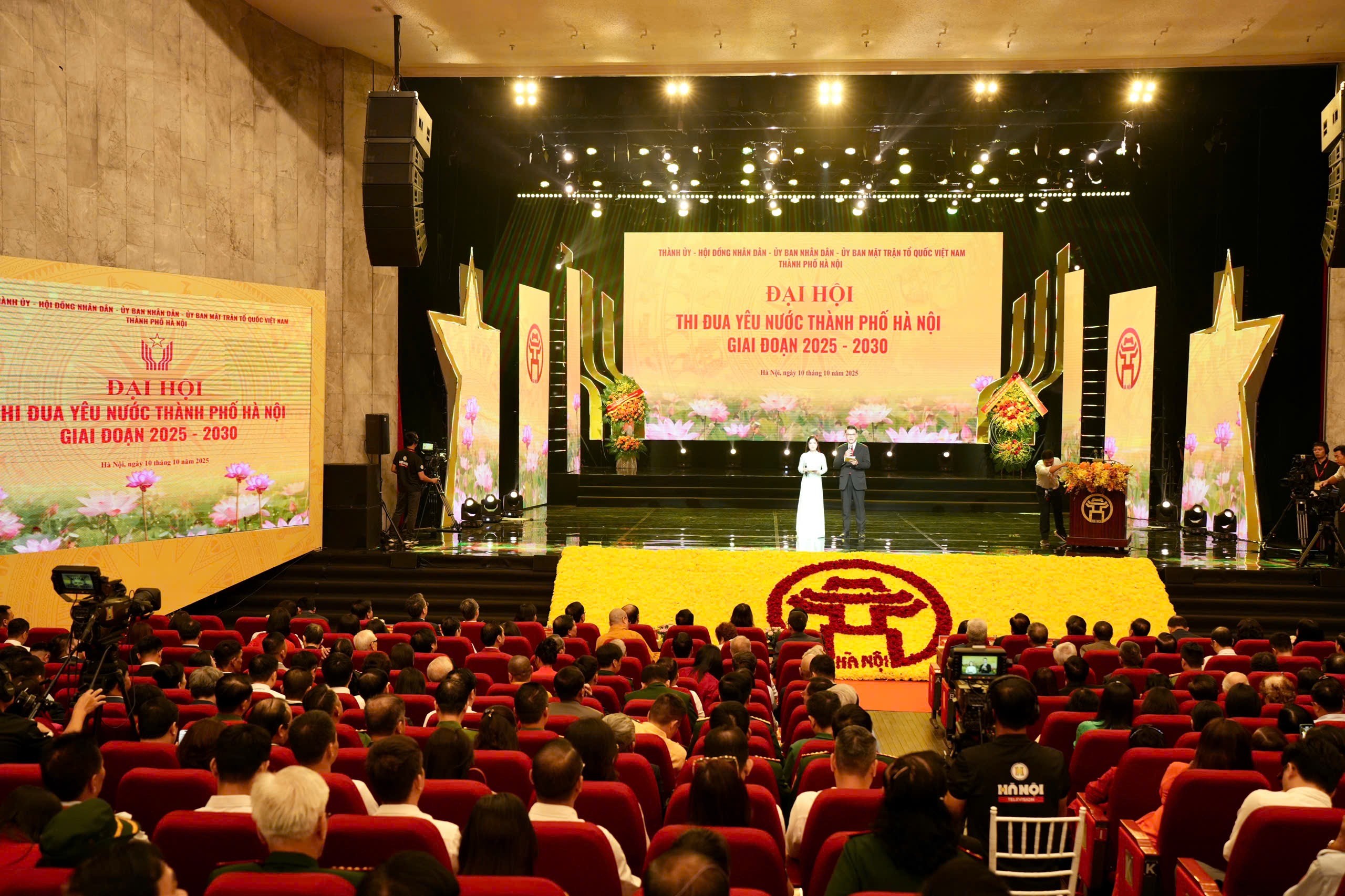 Thi đua xây dựng Thủ đô văn hiến, văn minh, hiện đại, hạnh phúc