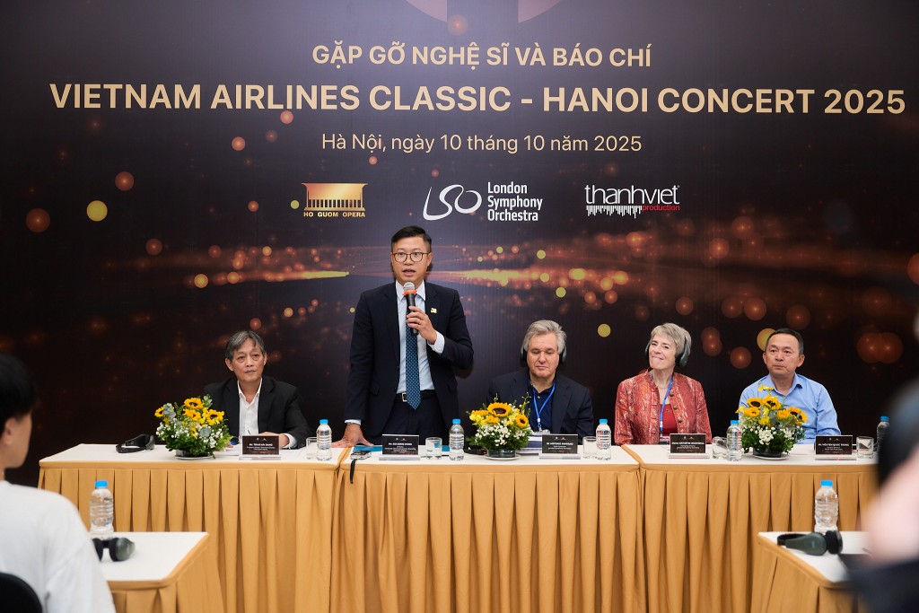 Ban Tổ chức thông tin về chương trình Ban Tổ chức thông tin về chương trình