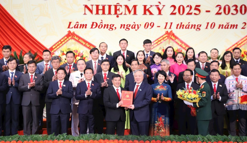 Ông Y Thanh Hà Niê Kđăm giữ chức Bí thư Tỉnh ủy Lâm Đồng
