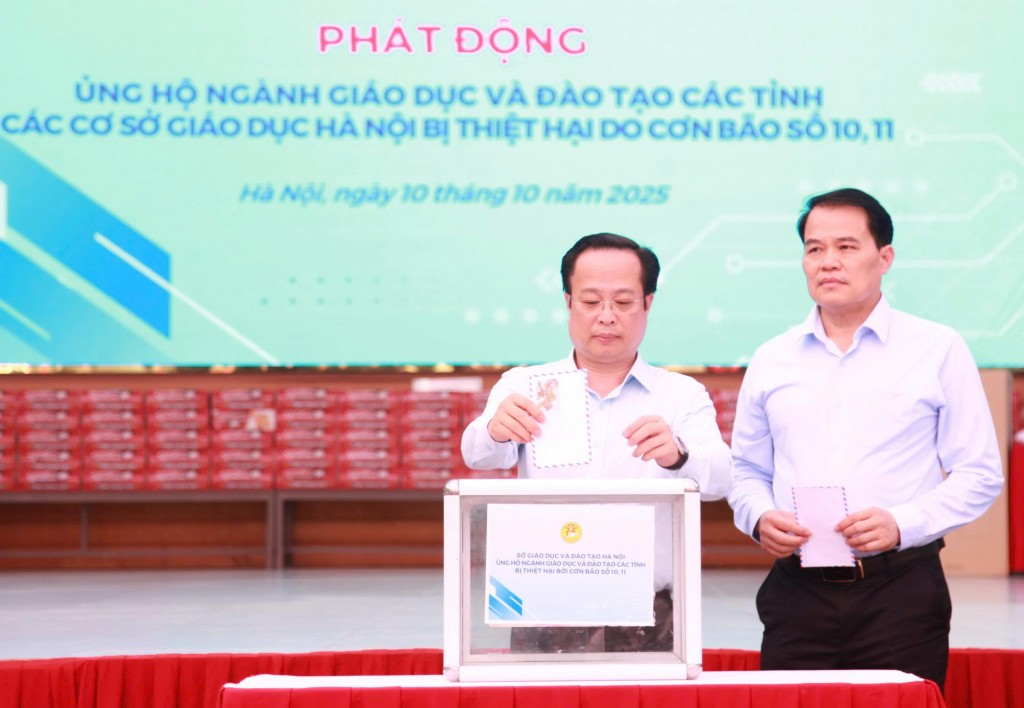 Giám đốc Sở GD&ĐT Hà Nội Trần Thế Cương ủng hộ tại chương trình
