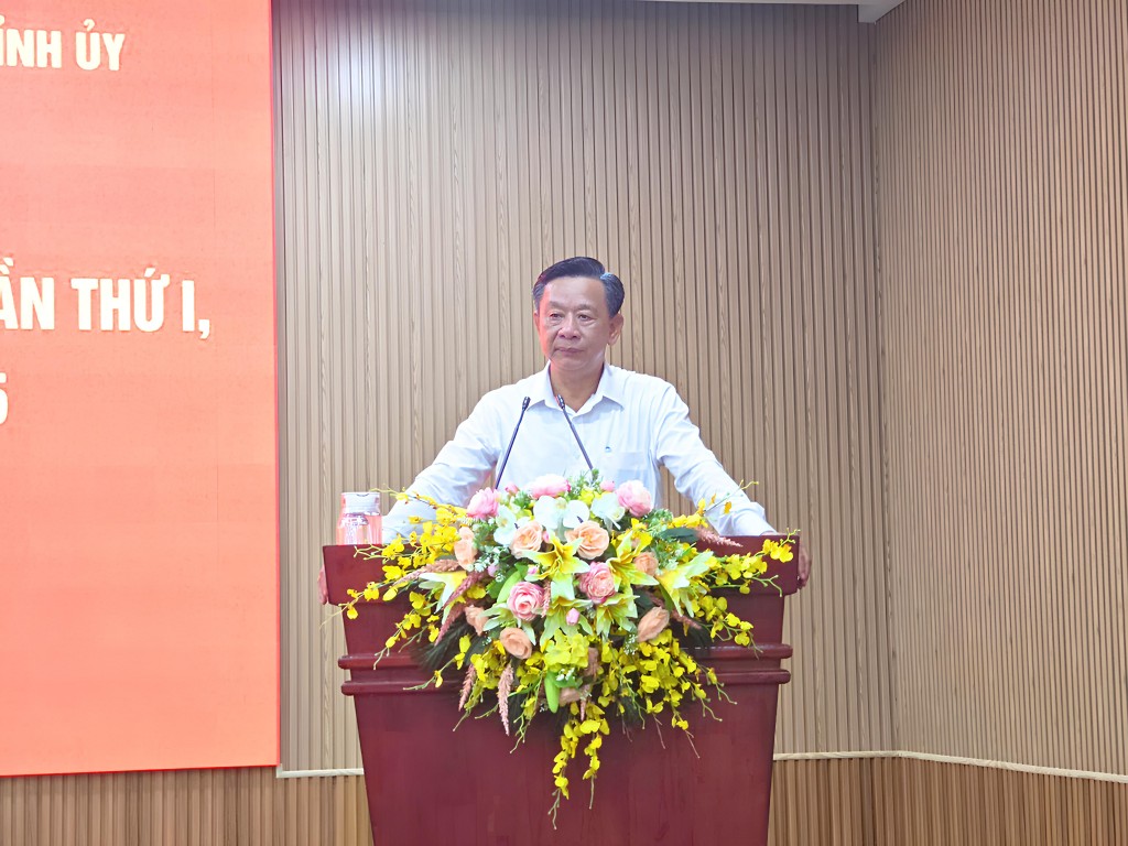 Theo Ủy viên Ban Thường vụ Tỉnh ủy, Trưởng ban Tuyên giáo và Dân vận Tỉnh ủy Hồ Trung Việt, Đại hội đại biểu Đảng bộ tỉnh Cà Mau lần thứ I, nhiệm kỳ 2025-2030 là sự kiện chính trị quan trọng, mang ý nghĩa lịch sử, diễn ra trong bối cảnh toàn Đảng, toàn dân, toàn quân đang nỗ lực thực hiện thắng lợi Nghị quyết Đại hội XIII của Đảng, hướng tới Đại hội XIV