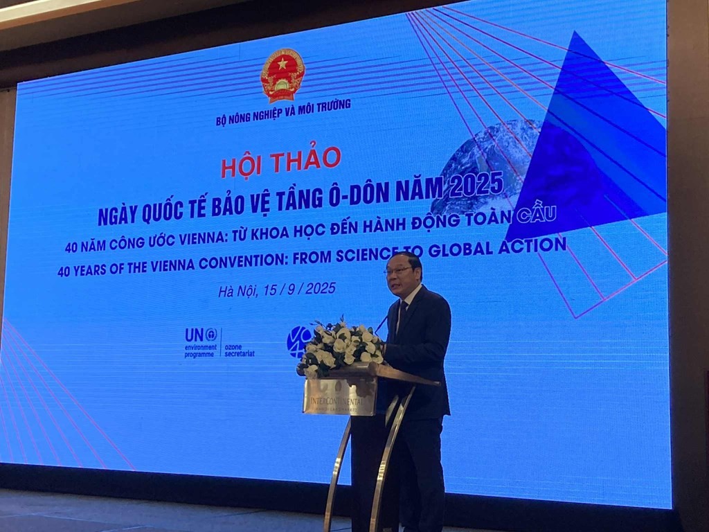 Thứ trưởng Bộ Nông nghiệp và Môi trường Lê Công Thành phát biểu tại hội thảo. Thứ trưởng Bộ Nông nghiệp và Môi trường Lê Công Thành phát biểu tại hội thảo.