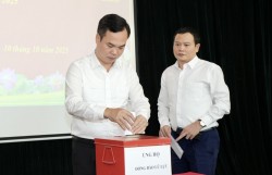 Phường Láng phát động quyên góp ủng hộ người nghèo và vùng bão