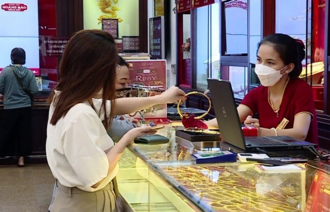 Từ 10/10/2025, giảm thuế xuất khẩu vàng trang sức, kỹ nghệ về 0%