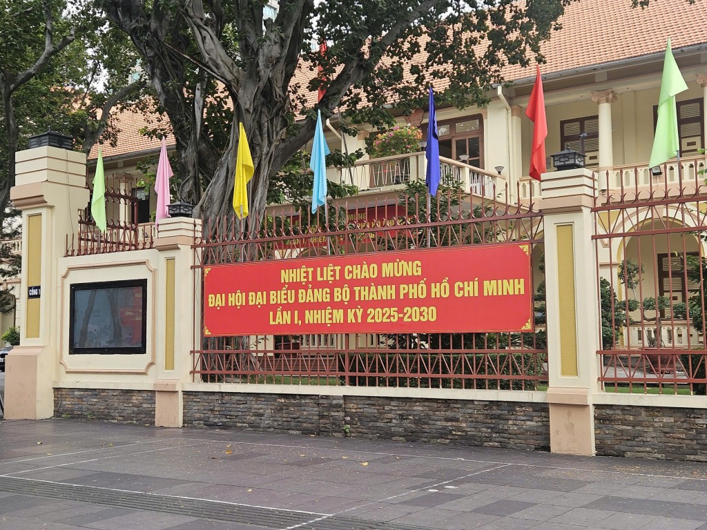 Trụ sở phường Sài Gòn
