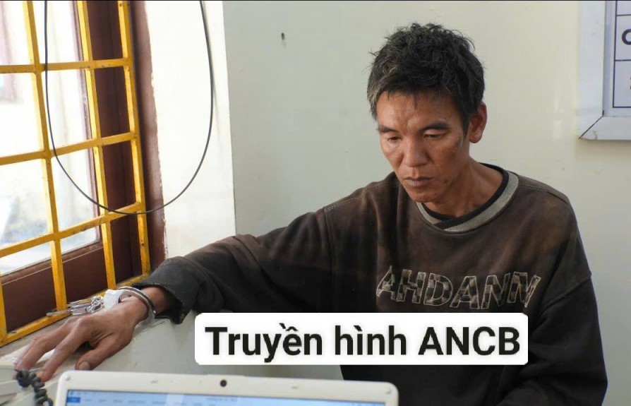 Cao Bằng: Giết em họ vì nghi bị "bỏ bùa"