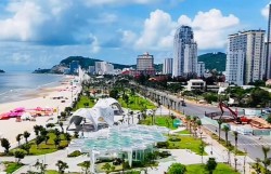 Chung tay phát triển du lịch xanh, bền vững