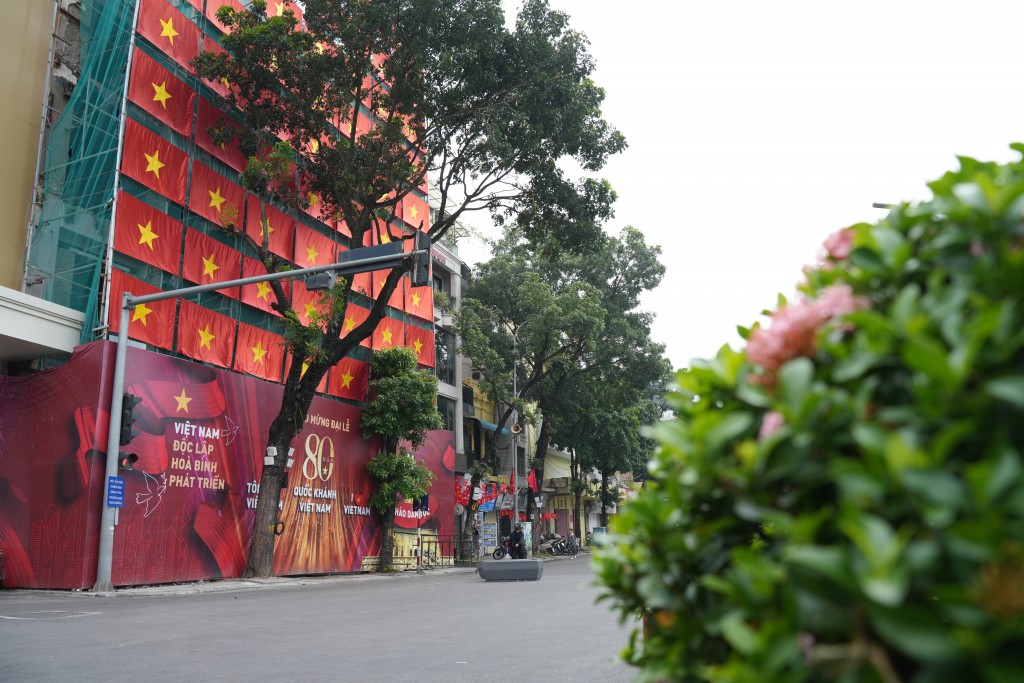 Hồi sinh kinh tế Thủ đô sau bão COVID-19 và Làn gió mới hội