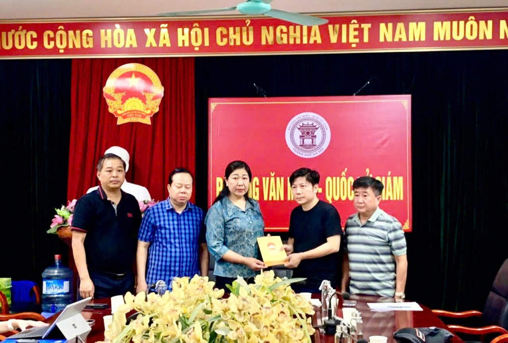 Kịp thời thăm hỏi, hỗ trợ gia đình nạn nhân vụ cháy